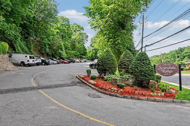 352 Central Park Avenue D11, Scarsdale, NY 10583