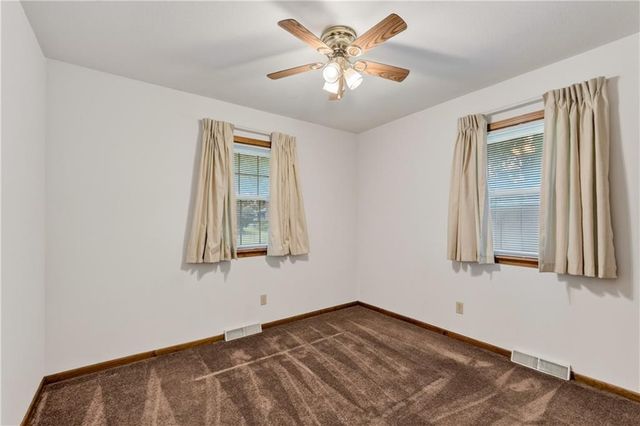8029 Yecker Avenue, Kansas City, KS 66109