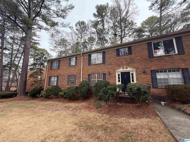 2061 Montreat Cir Apt C, Vestavia Hills, AL 35216