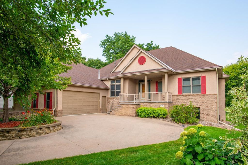 9311 Harpers Court NE, Blaine, MN 55449