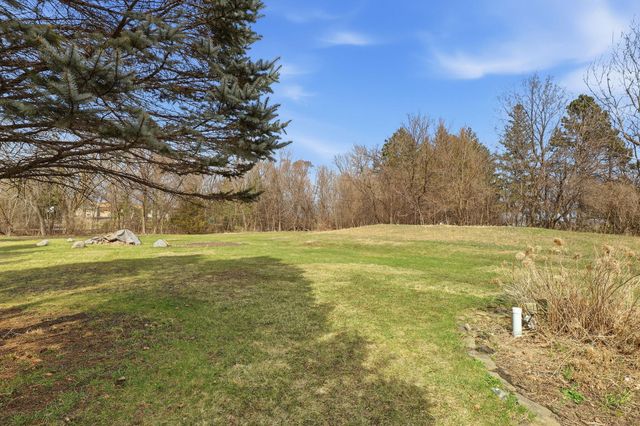 7438 32nd Street SE, Buffalo, MN 55313