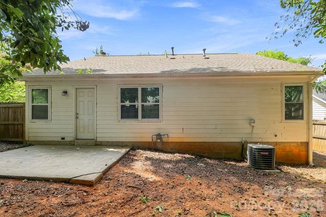 8419 Milton Morris Drive, Charlotte, NC 28227