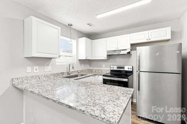 8419 Milton Morris Drive, Charlotte, NC 28227