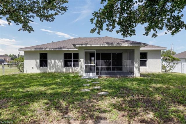 459 NE 3rd AVE, Cape Coral, FL 33909