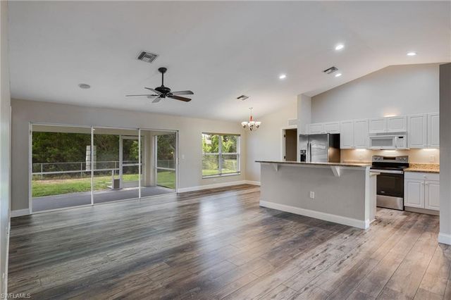 459 NE 3rd AVE, Cape Coral, FL 33909
