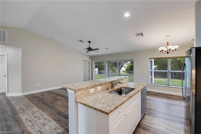 459 NE 3rd AVE, Cape Coral, FL 33909