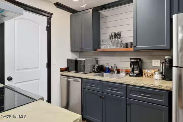 604 Church Street, Wilmington, NC 28401