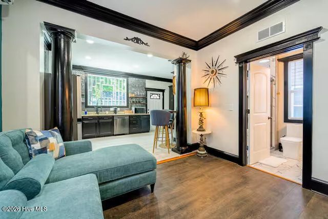 604 Church Street, Wilmington, NC 28401