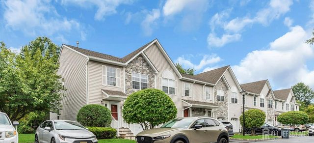8 Edith Drive, Franklin Twsp, NJ 07416