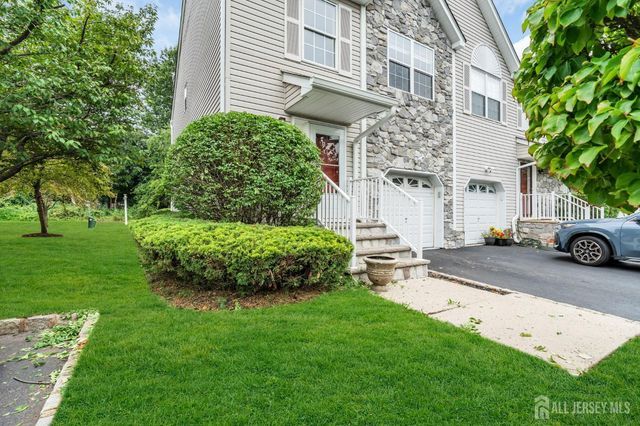8 Edith Drive, Franklin Twsp, NJ 07416