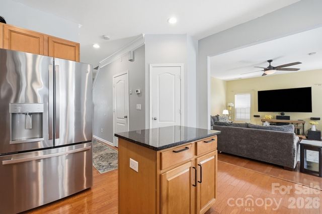 15320 Edgewater Forest Lane, Charlotte, NC 28278