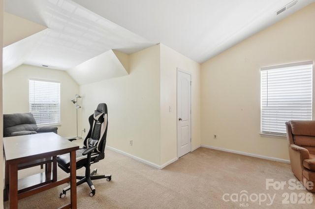 15320 Edgewater Forest Lane, Charlotte, NC 28278