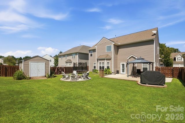 15320 Edgewater Forest Lane, Charlotte, NC 28278