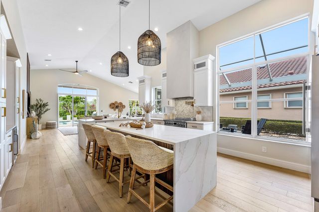 8198 Spyglass Drive, West Palm Beach, FL 33412