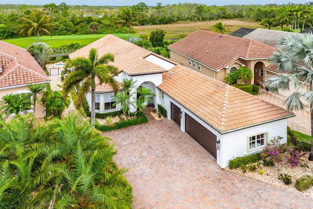 8198 Spyglass Drive, West Palm Beach, FL 33412