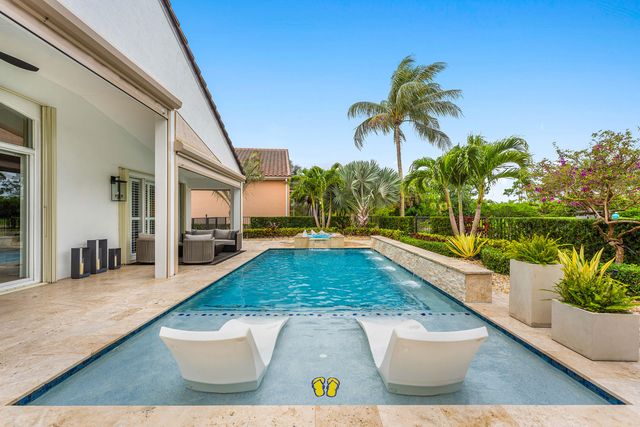 8198 Spyglass Drive, West Palm Beach, FL 33412