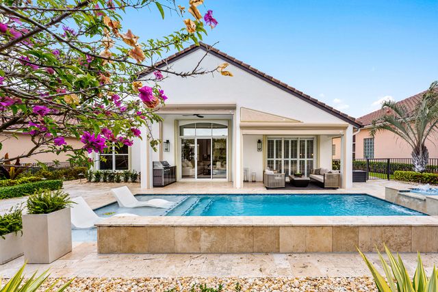 8198 Spyglass Drive, West Palm Beach, FL 33412