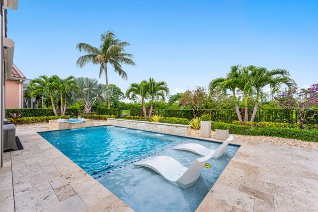 8198 Spyglass Drive, West Palm Beach, FL 33412