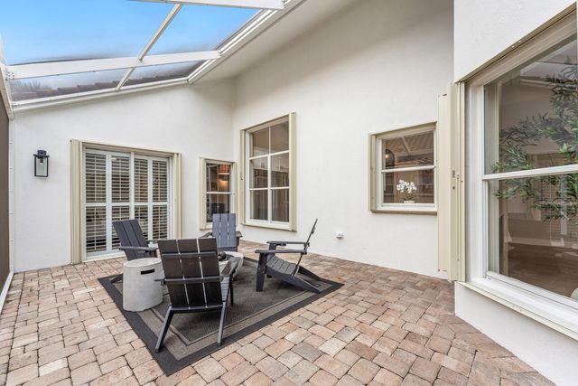 8198 Spyglass Drive, West Palm Beach, FL 33412