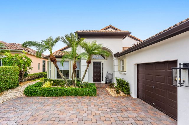 8198 Spyglass Drive, West Palm Beach, FL 33412