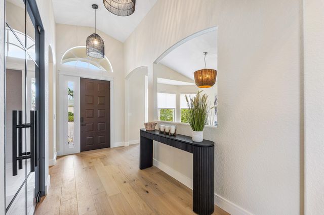 8198 Spyglass Drive, West Palm Beach, FL 33412