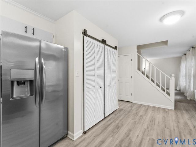 24204 Gloria Dr, Petersburg, VA 23803