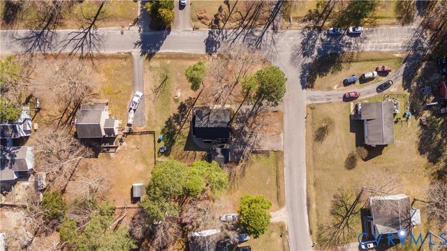 24204 Gloria Dr, Petersburg, VA 23803