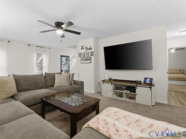 24204 Gloria Dr, Petersburg, VA 23803