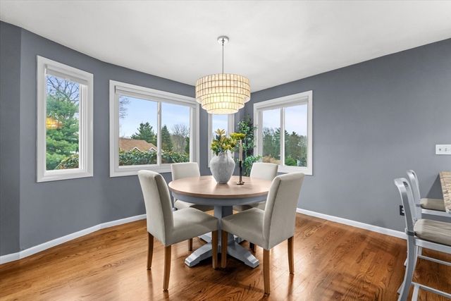 16 Lanes End 16, Natick, MA 01760