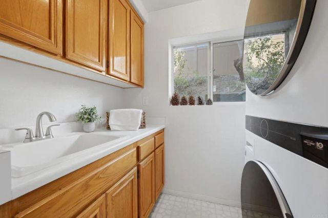 1843 Centennial Way, Escondido, CA 92026