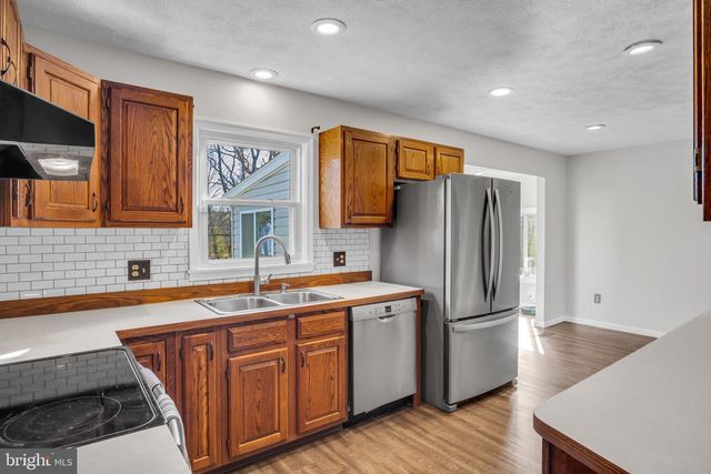 2714 E ROSEGARDEN BLVD, Mechanicsburg, PA 17055