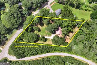 1820 Cherokee Road, Winterville, GA 30683