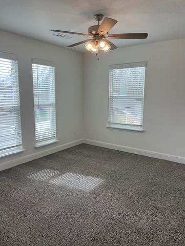 1610 Ari Avenue, Centerton, AR 72719