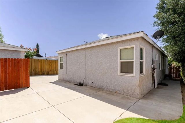 1967 8th Street, San Fernando, CA 91340