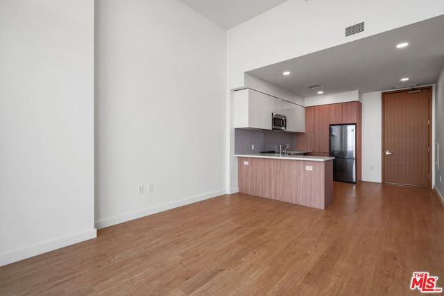 11750 Wilshire Boulevard 3104, Los Angeles, CA 90025