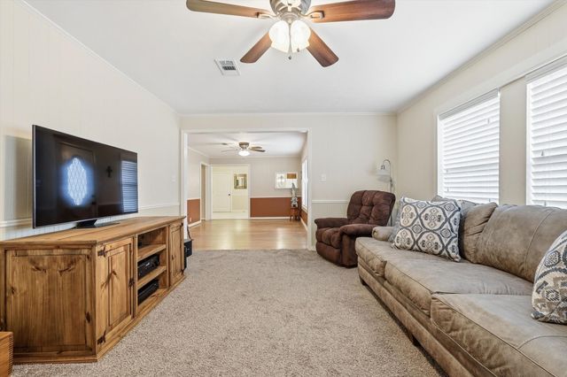 9820 FM 2451, Scurry, TX 75158