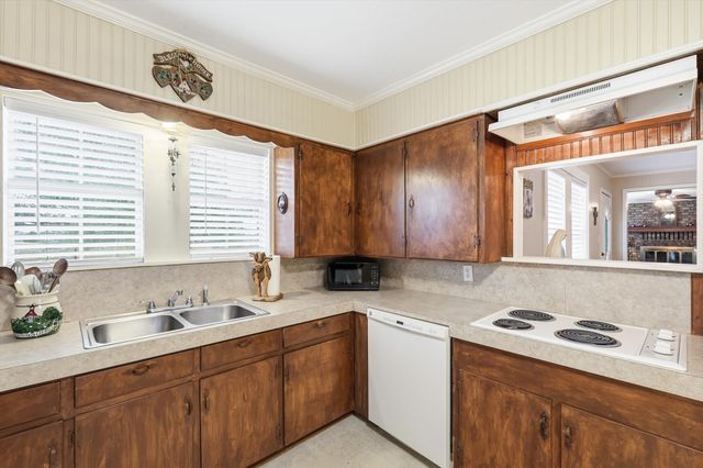 9820 FM 2451, Scurry, TX 75158