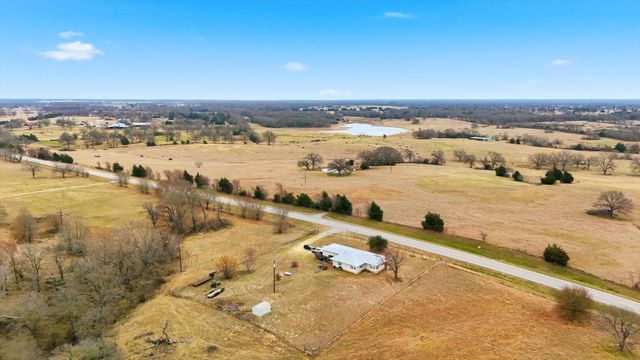 9820 FM 2451, Scurry, TX 75158