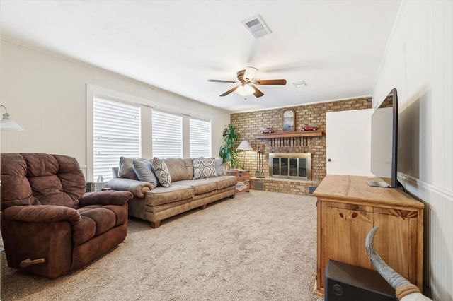 9820 FM 2451, Scurry, TX 75158