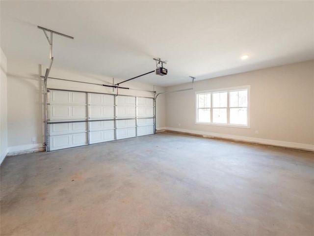 345 Woodfin Way, Social Circle, GA 30025
