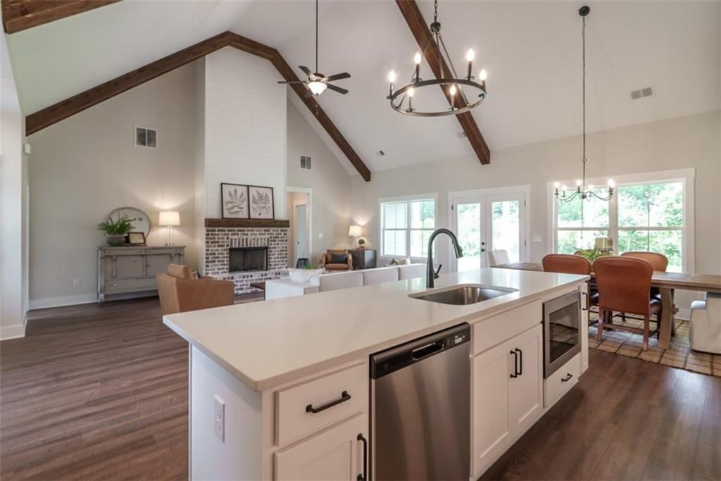 345 Woodfin Way, Social Circle, GA 30025