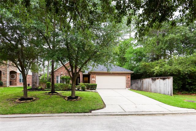 14 W Archwyck Circle W, The Woodlands, TX 77382