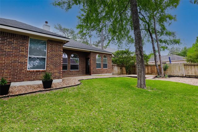 14 W Archwyck Circle W, The Woodlands, TX 77382
