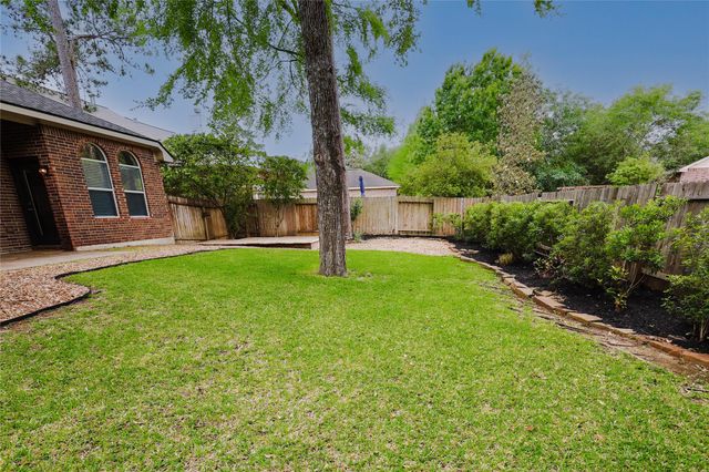 14 W Archwyck Circle W, The Woodlands, TX 77382