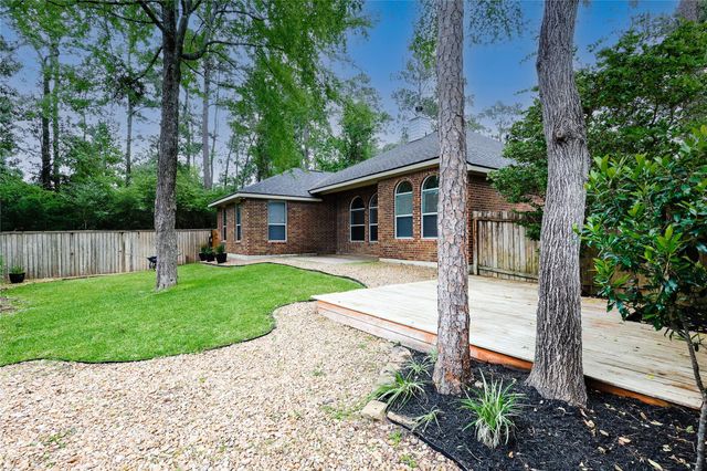 14 W Archwyck Circle W, The Woodlands, TX 77382