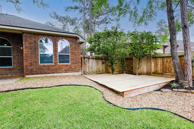 14 W Archwyck Circle W, The Woodlands, TX 77382