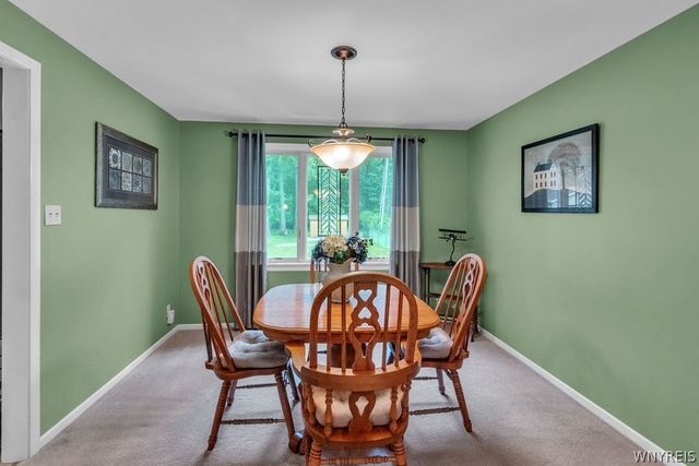 1631 Huth Road, Grand Island, NY 14072