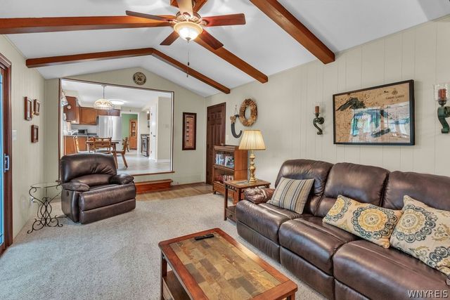 1631 Huth Road, Grand Island, NY 14072