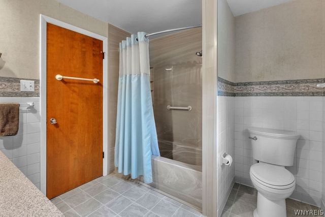 1631 Huth Road, Grand Island, NY 14072