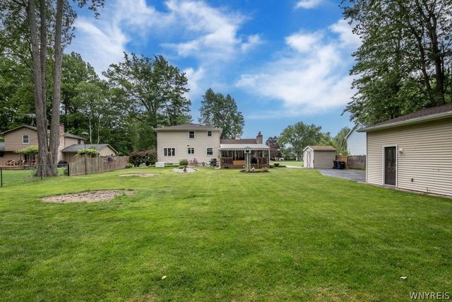 1631 Huth Road, Grand Island, NY 14072